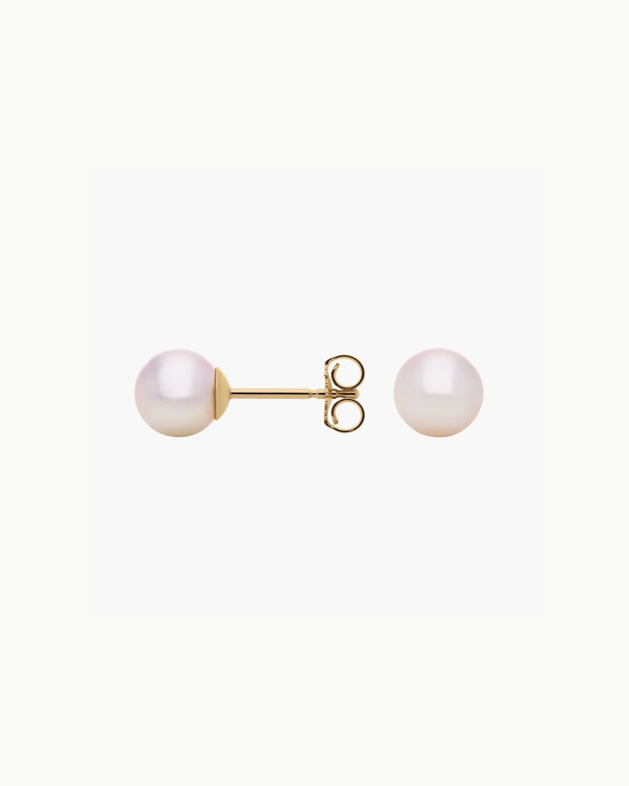 Okaya Pearl Stud Earrings 14k