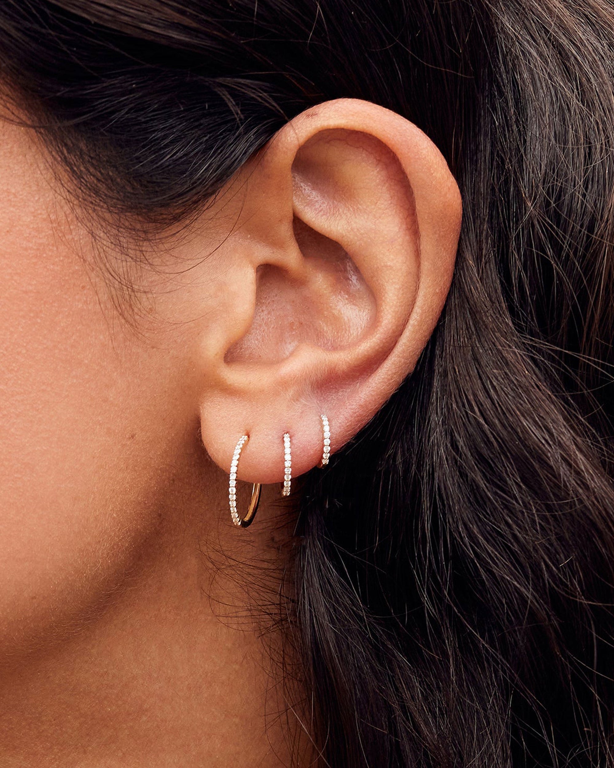 Rio Pave Diamond No. 2 Midi Hoop Earrings 12mm 14k