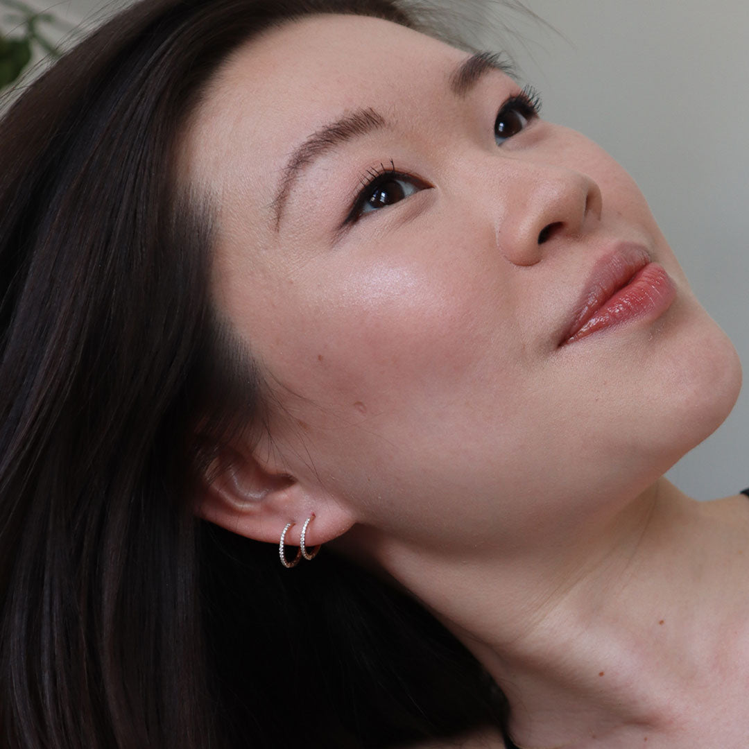 Rio Pave Diamond No. 3 Grande Hoop Earrings 15mm 14k