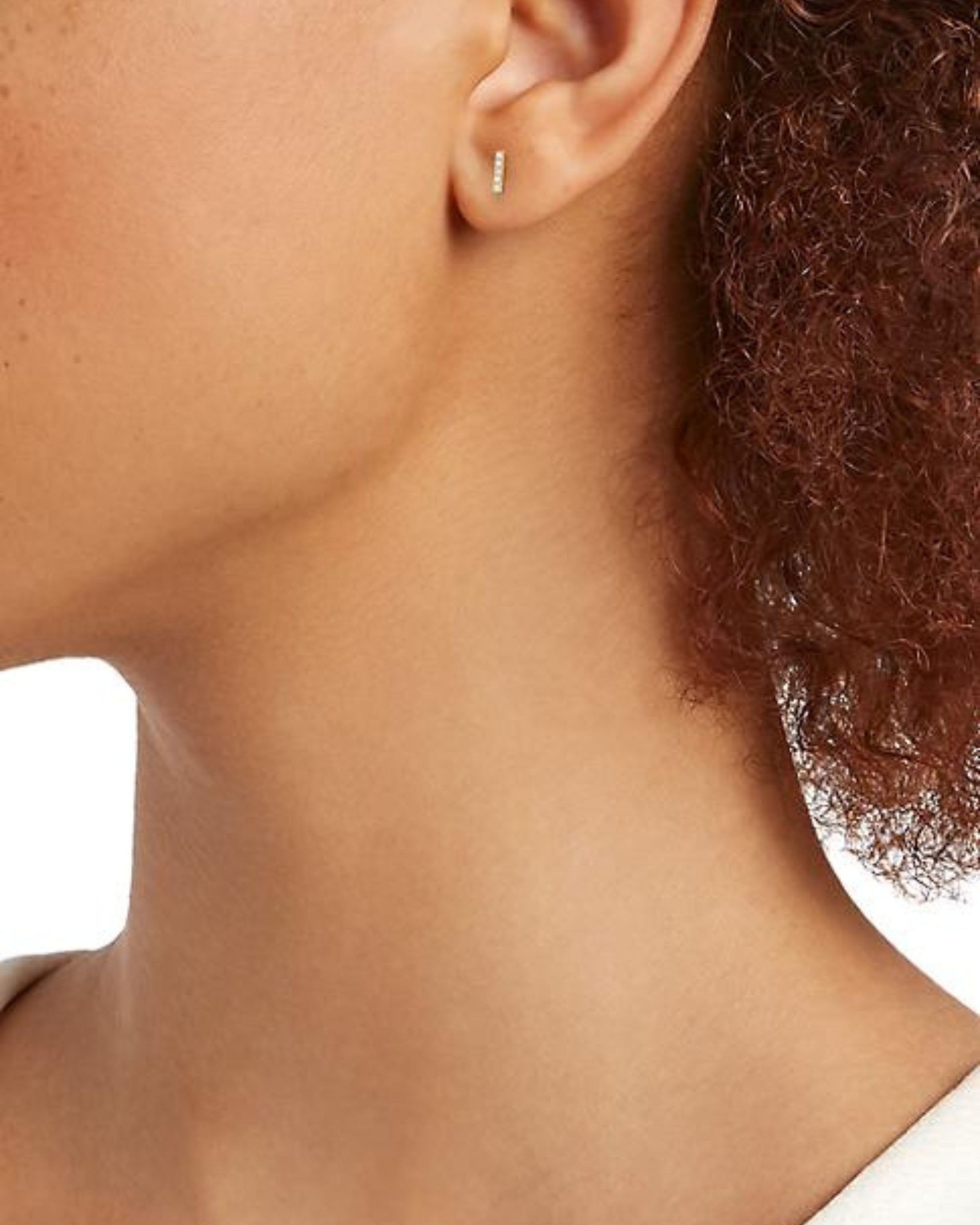 Classic Bar Diamond Studs 14k